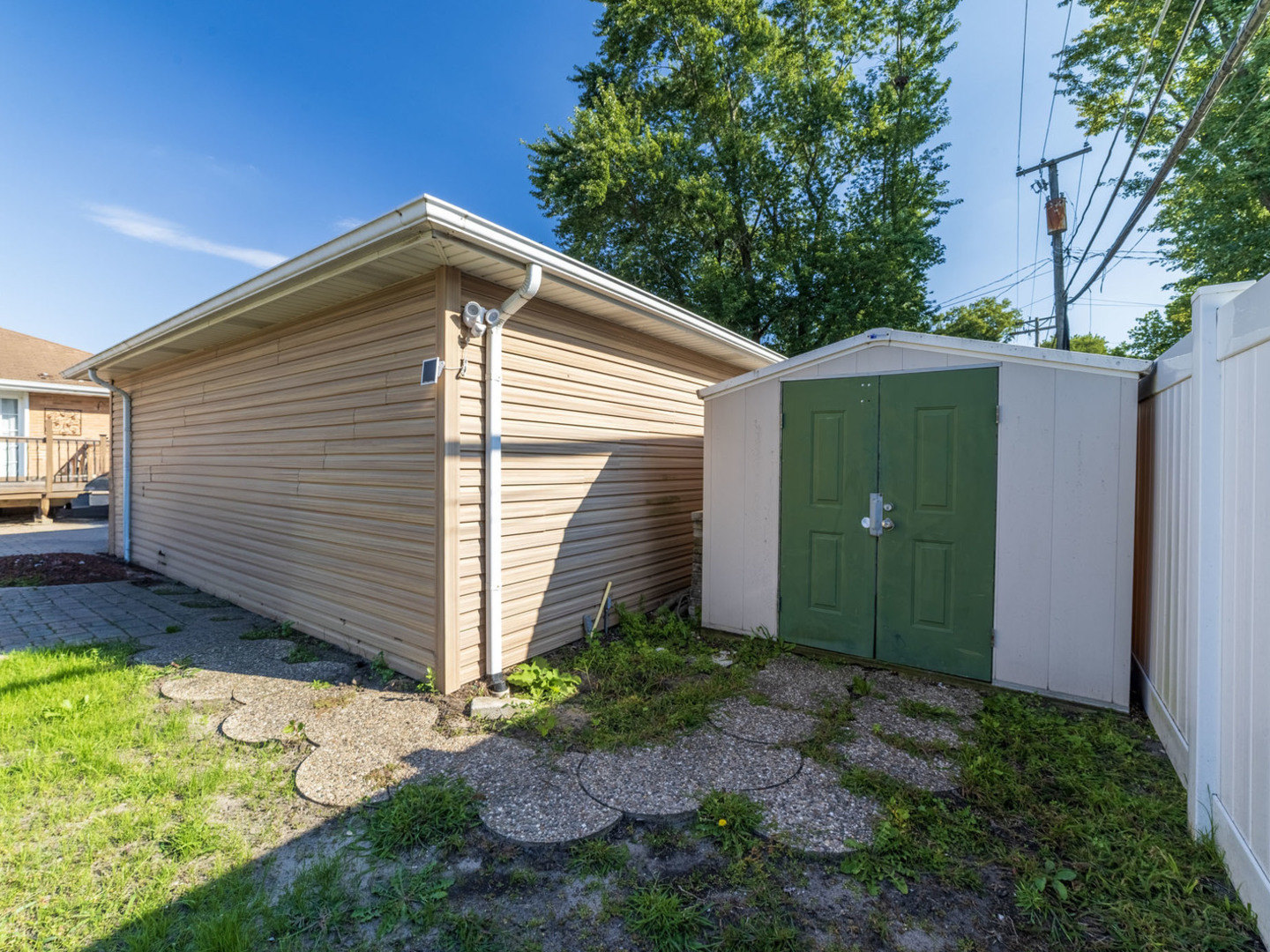 18010 Oakley Avenue, Lansing, IL 60438