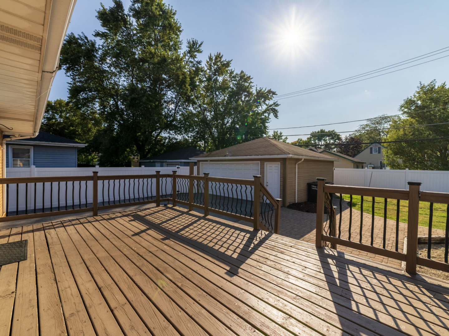 18010 Oakley Avenue, Lansing, IL 60438