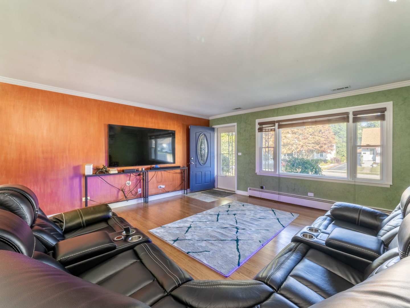 18010 Oakley Avenue, Lansing, IL 60438