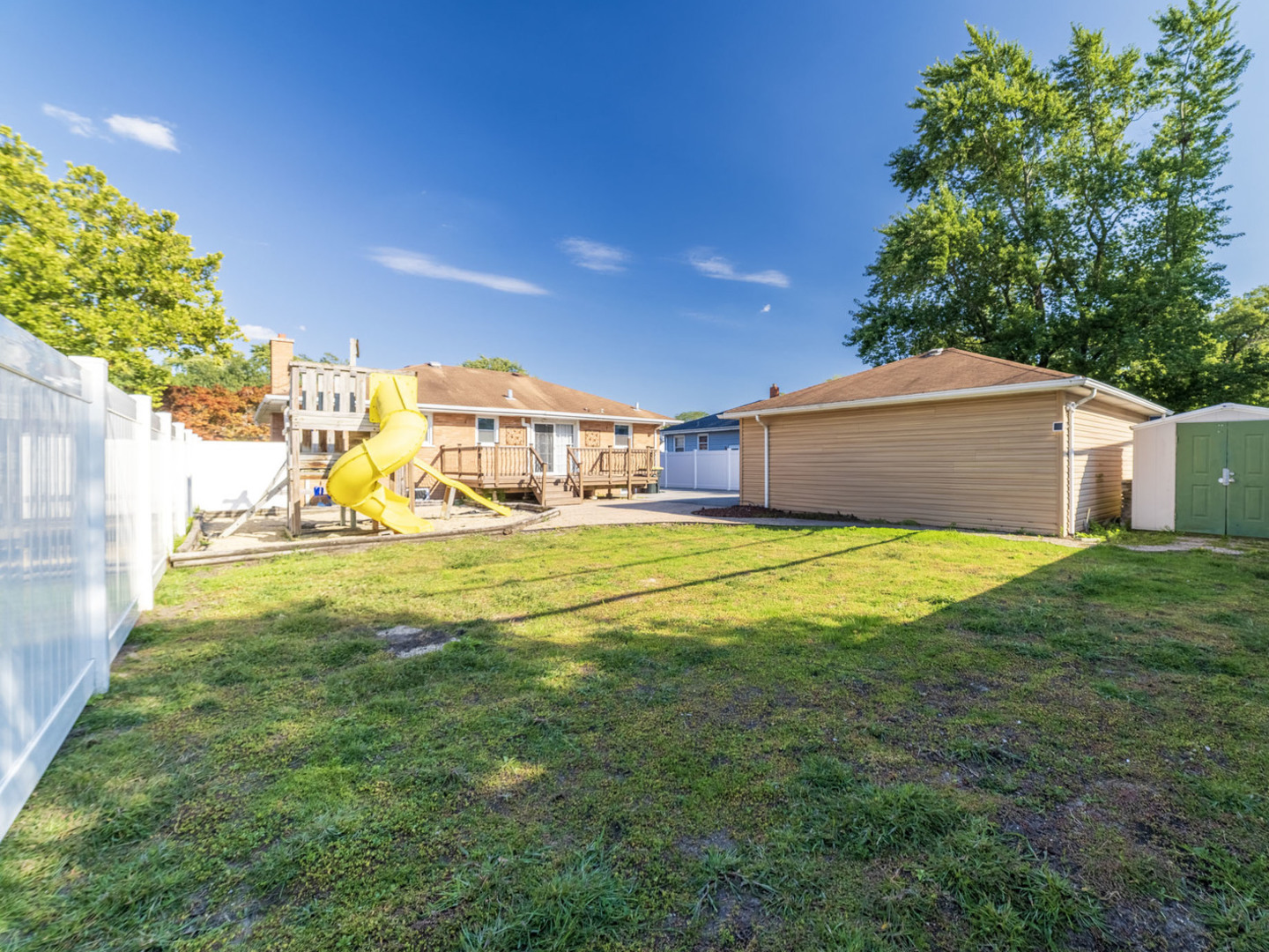 18010 Oakley Avenue, Lansing, IL 60438