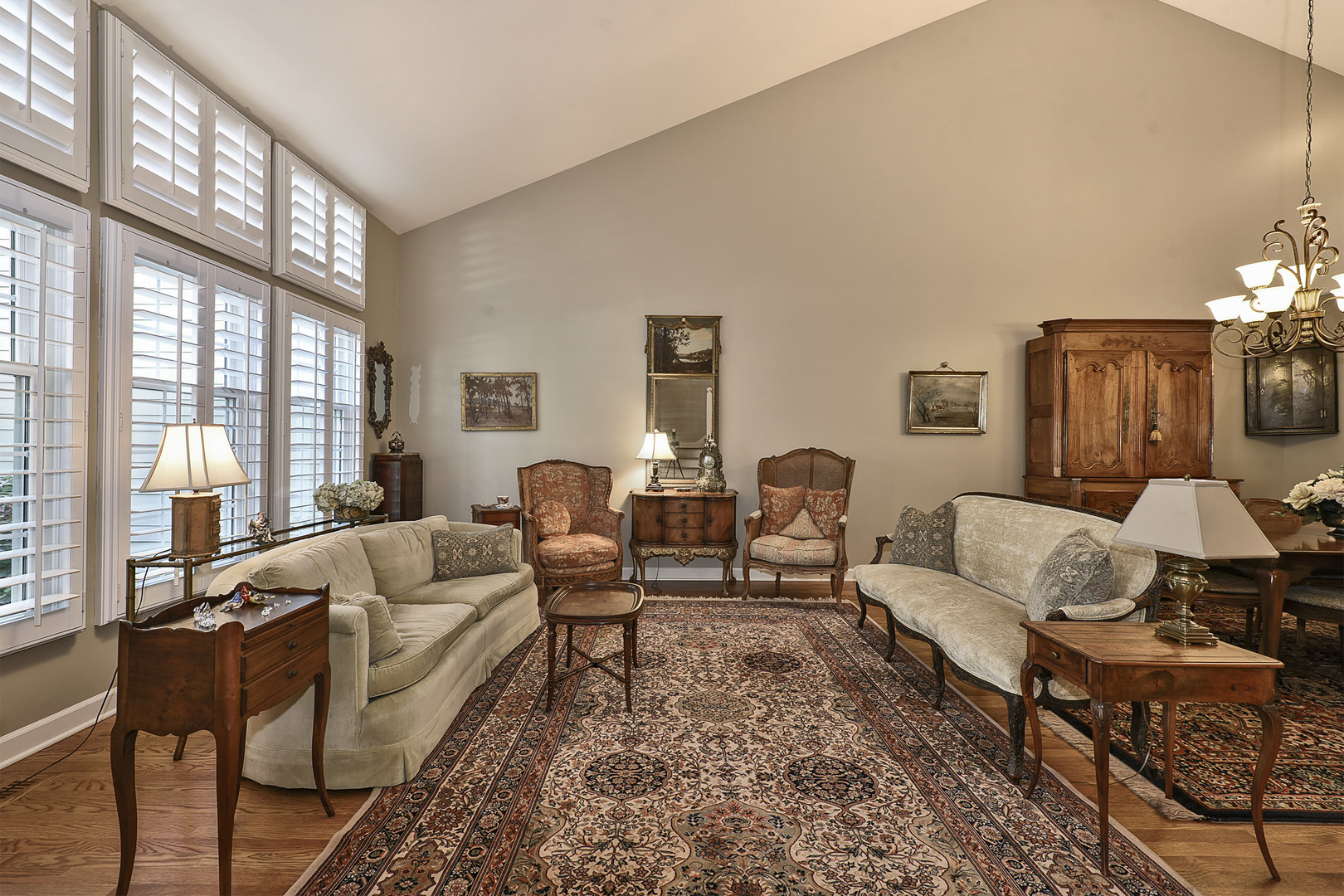 112 Kilchurn Lane, Inverness, IL 60067