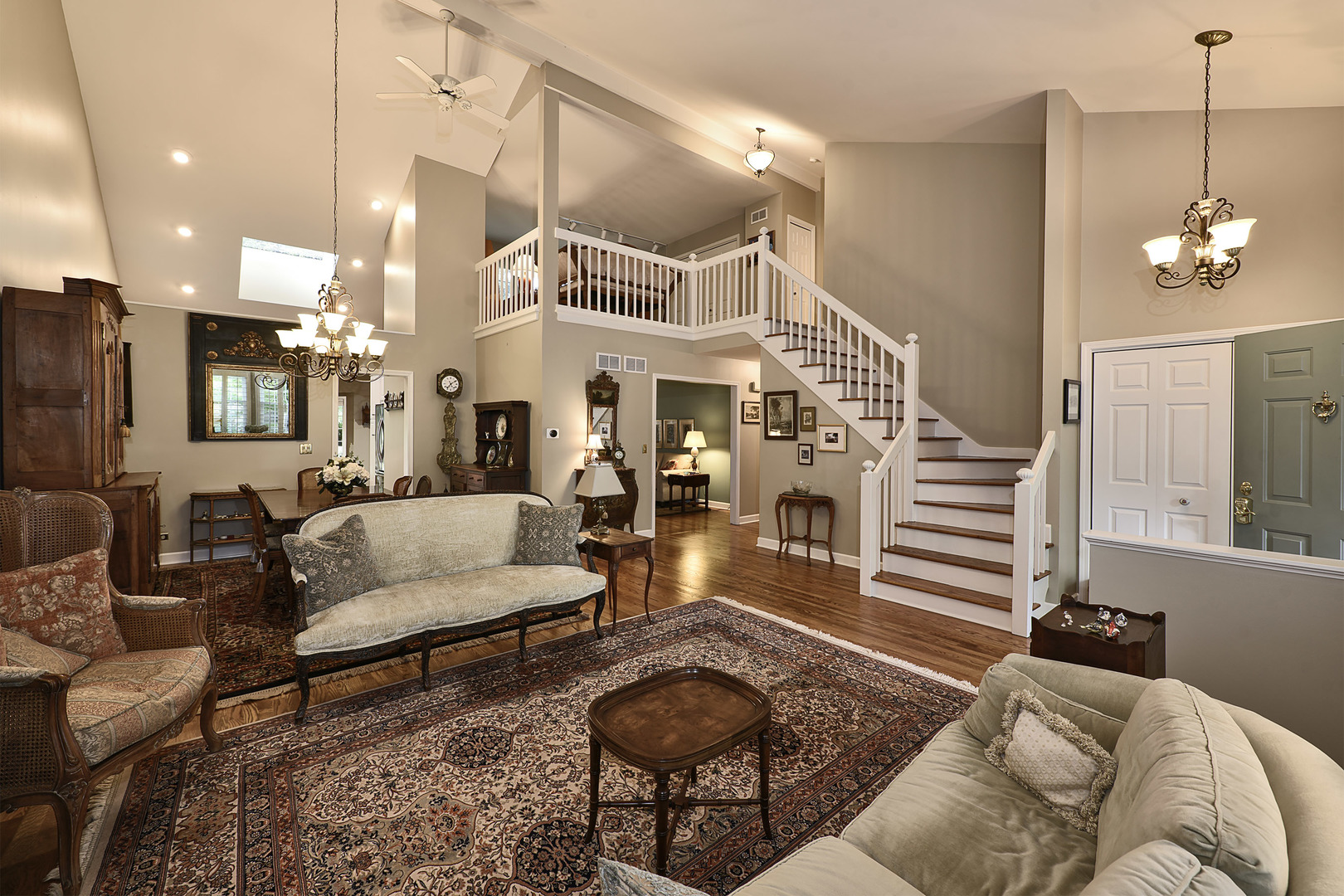 112 Kilchurn Lane, Inverness, IL 60067