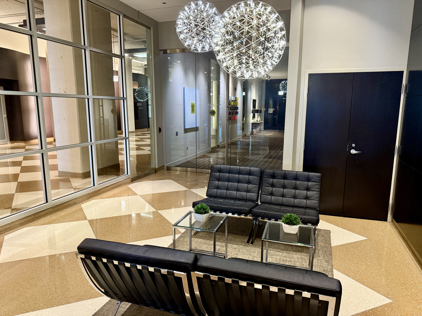 900 N Kingsbury Street #861, Chicago, IL 60610