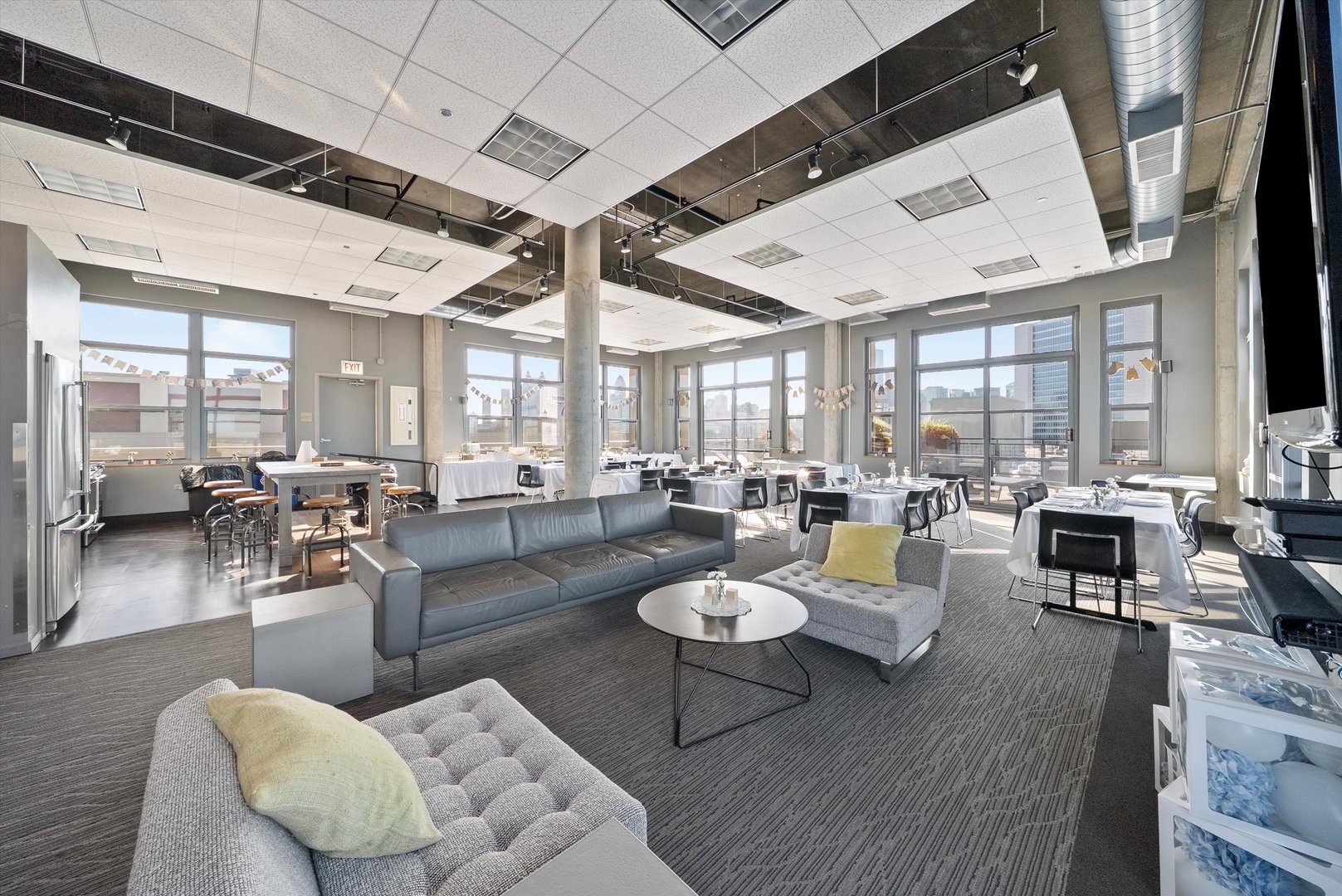900 N Kingsbury Street #861, Chicago, IL 60610
