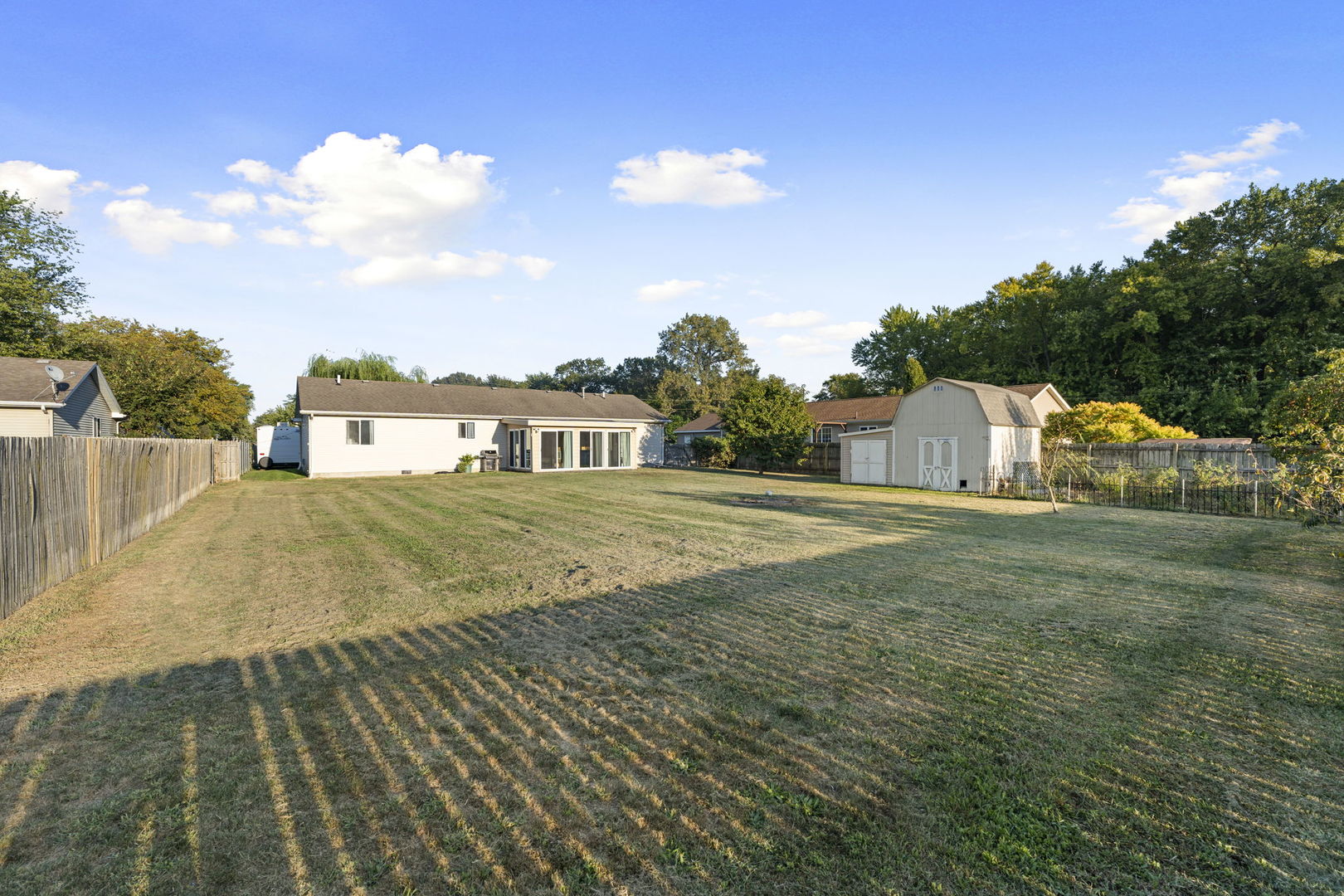 161 N Robert Drive, Godley, IL 60407