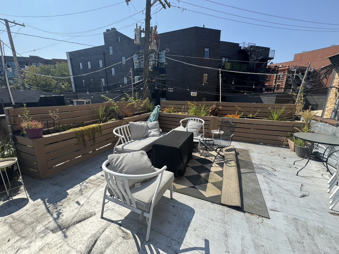 3232 N Elston Avenue #2, Chicago, IL 60618