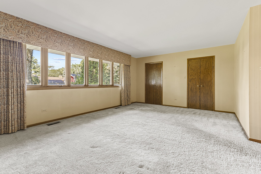 15024 S 81st Avenue, Orland Park, IL 60462