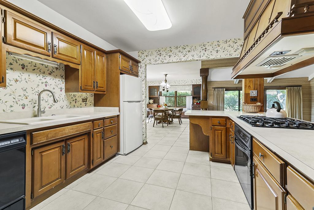 15024 S 81st Avenue, Orland Park, IL 60462