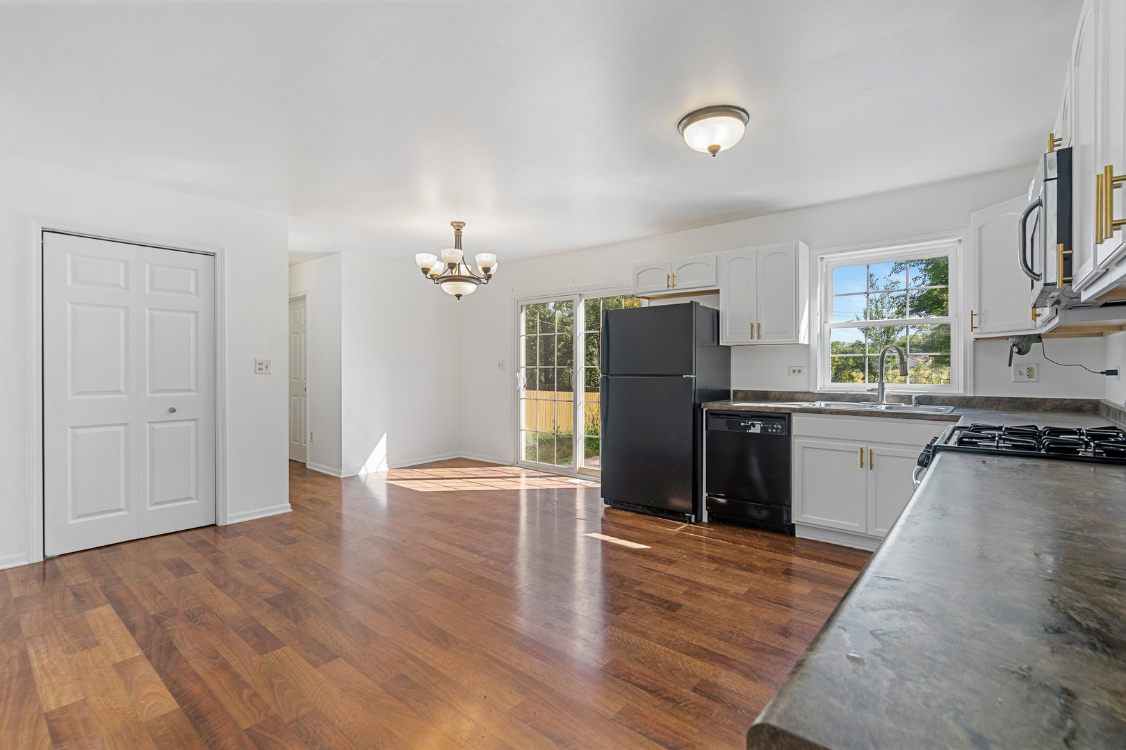 412 Bruce Road, Lockport, IL 60441