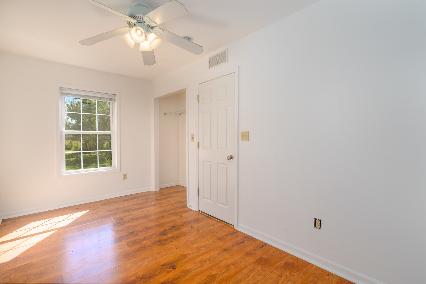 412 Bruce Road, Lockport, IL 60441