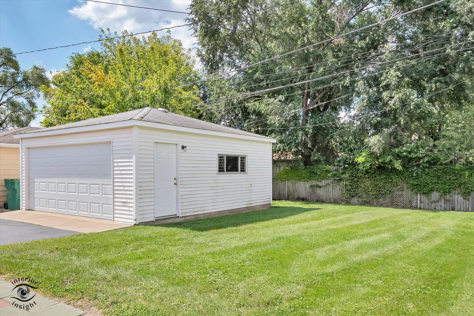 8146 Austin Avenue, Burbank, IL 60459