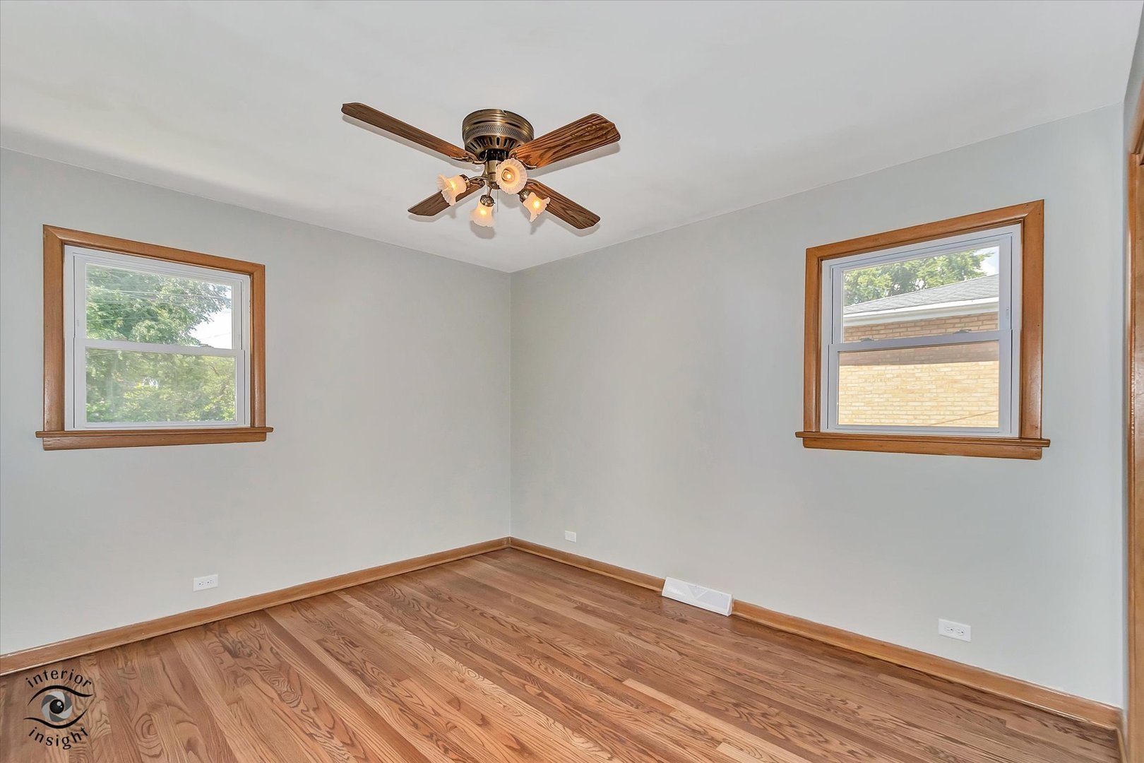 8146 Austin Avenue, Burbank, IL 60459