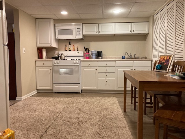 1421 Kirkwall Court, Inverness, IL 60010