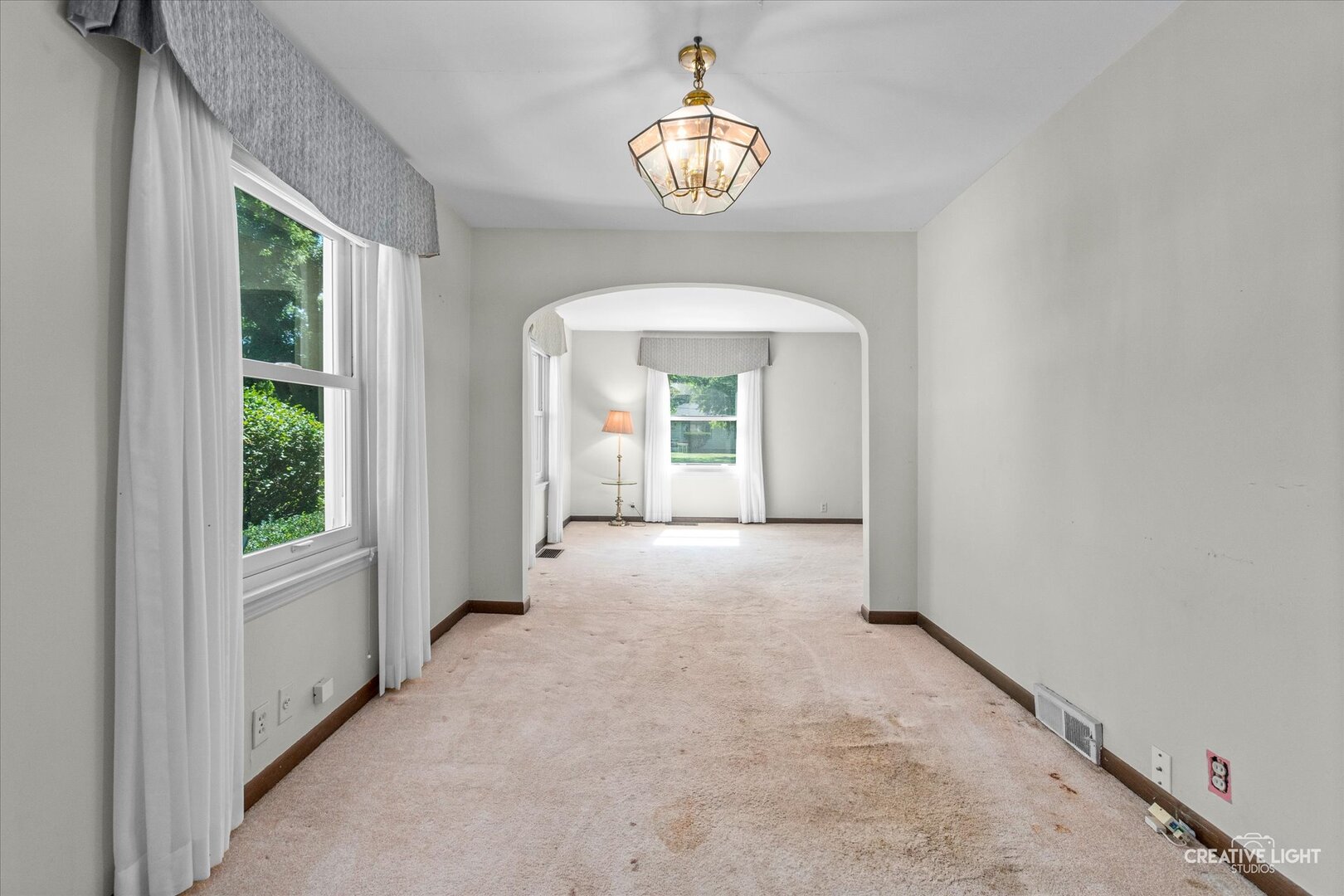 28W544 Rogers Avenue, Warrenville, IL 60555