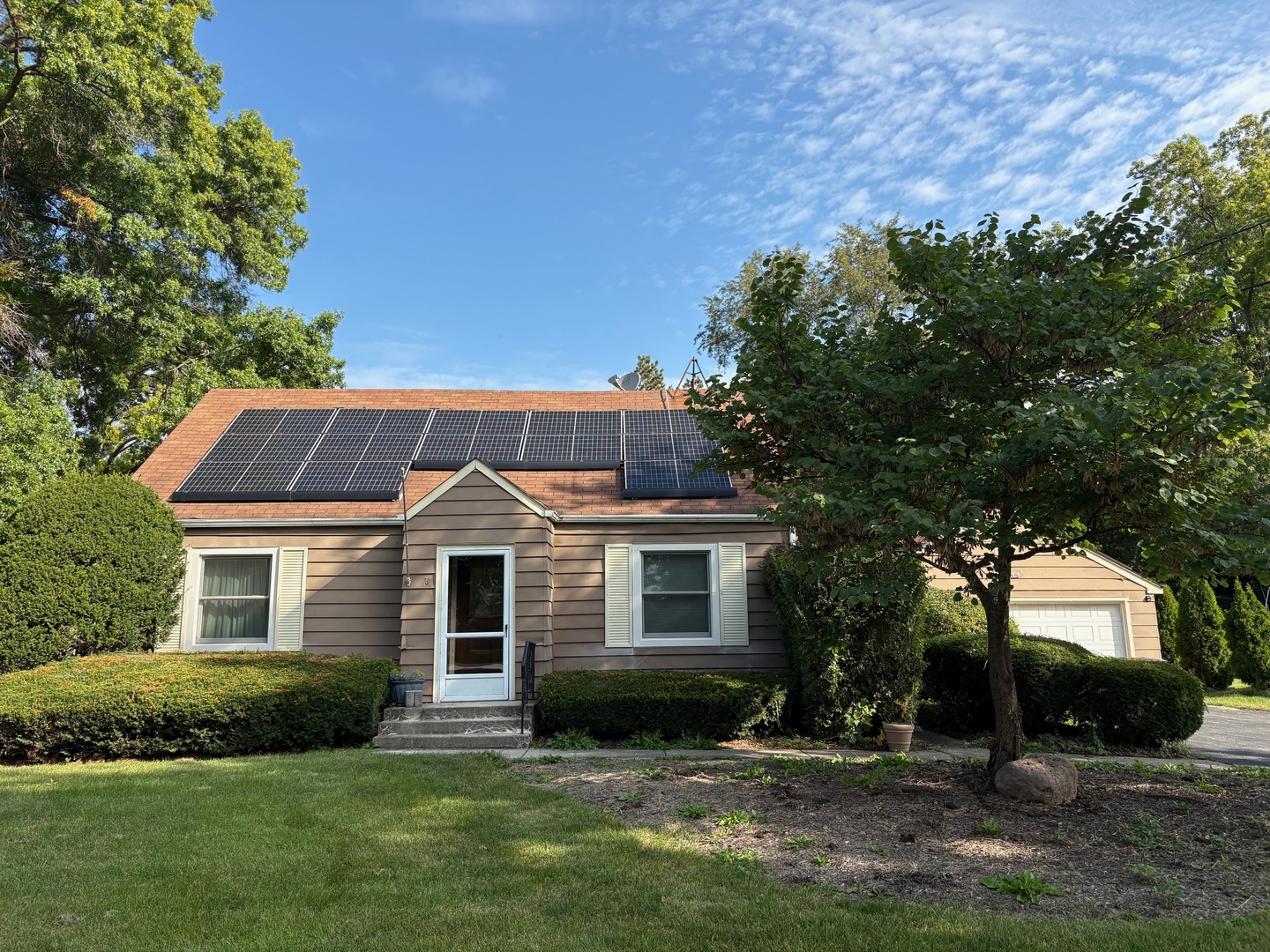 28W544 Rogers Avenue, Warrenville, IL 60555