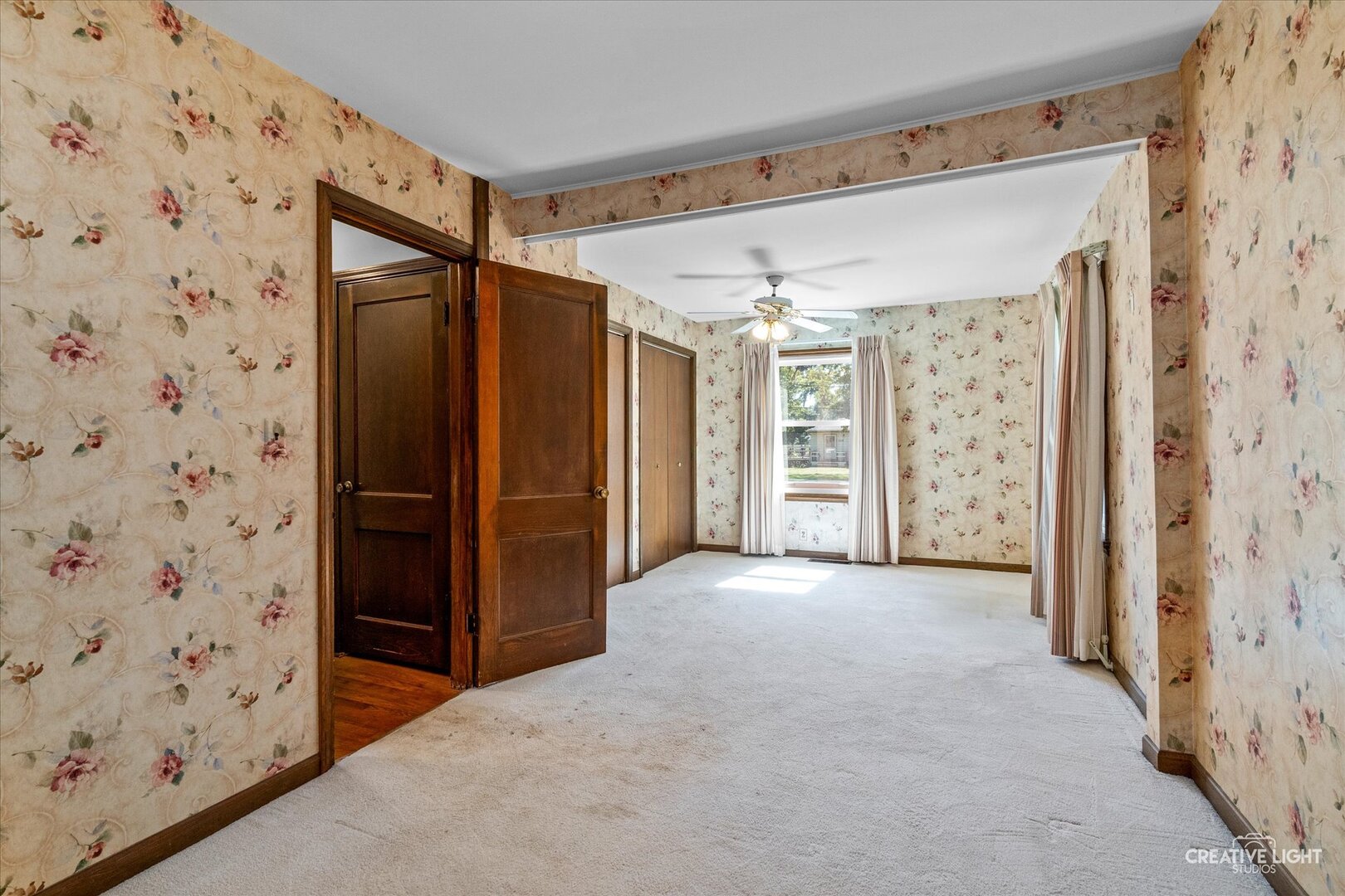 28W544 Rogers Avenue, Warrenville, IL 60555