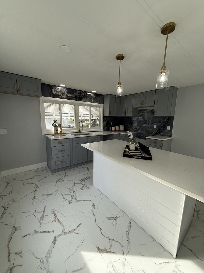 126 Knollwood Circle, Matteson, IL 60443