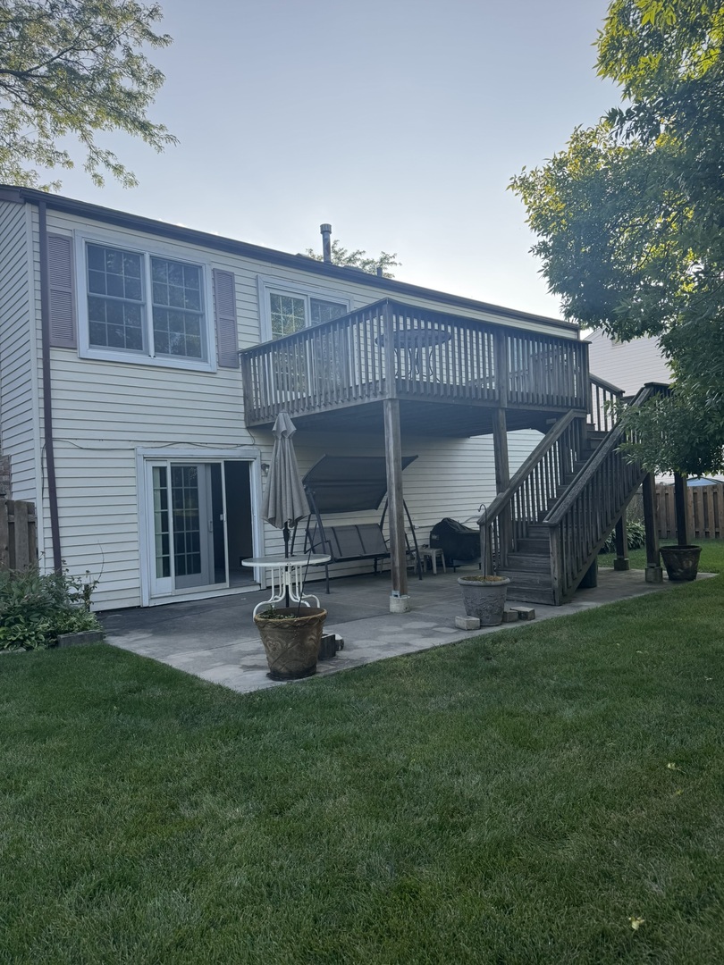 505 Arlington Court, Vernon Hills, IL 60061