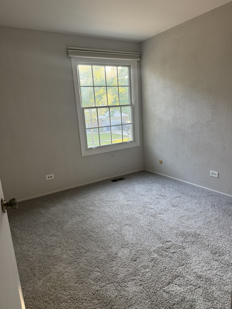 505 Arlington Court, Vernon Hills, IL 60061