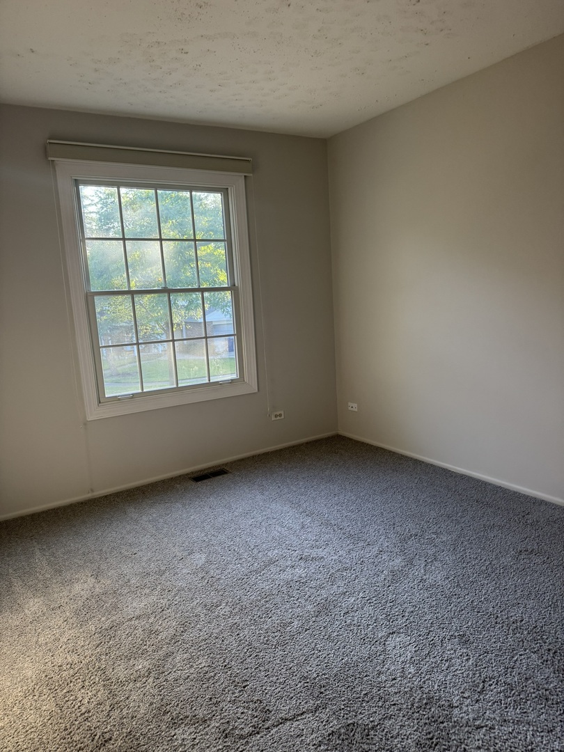 505 Arlington Court, Vernon Hills, IL 60061