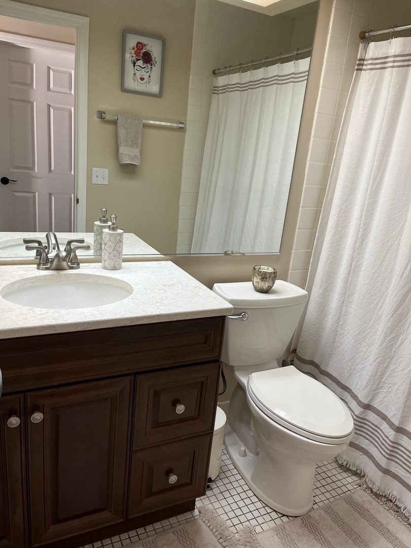 950 E Wilmette Road #414, Palatine, IL 60074
