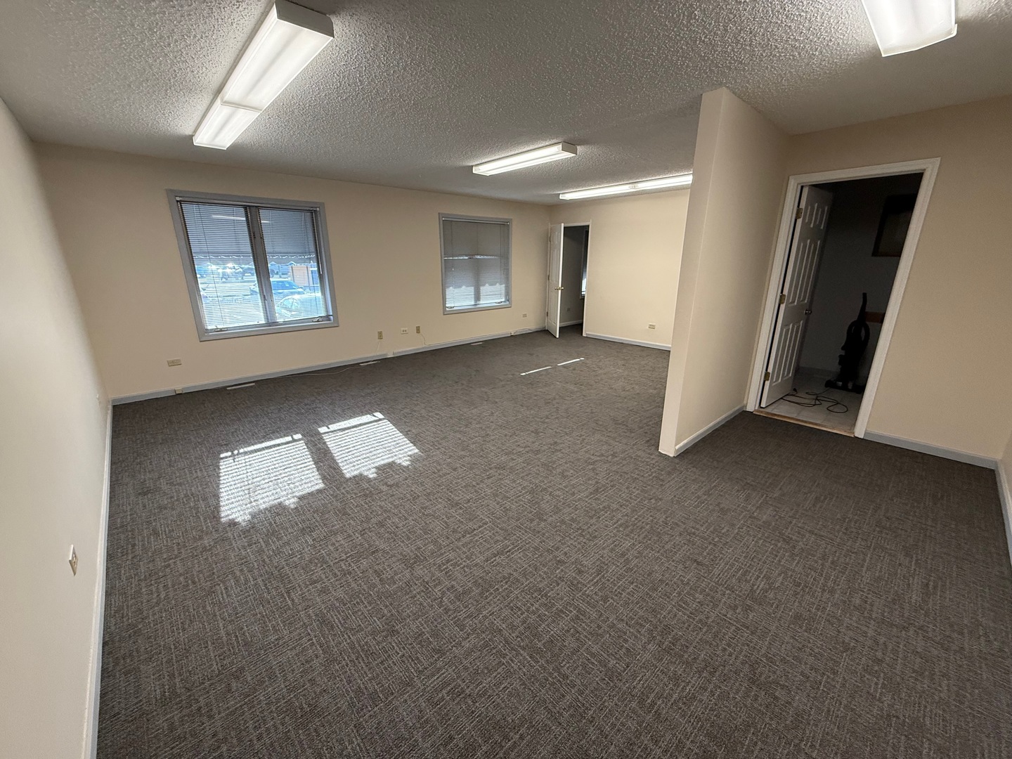 16147 S Lincoln Highway #1A, Plainfield, IL 60586