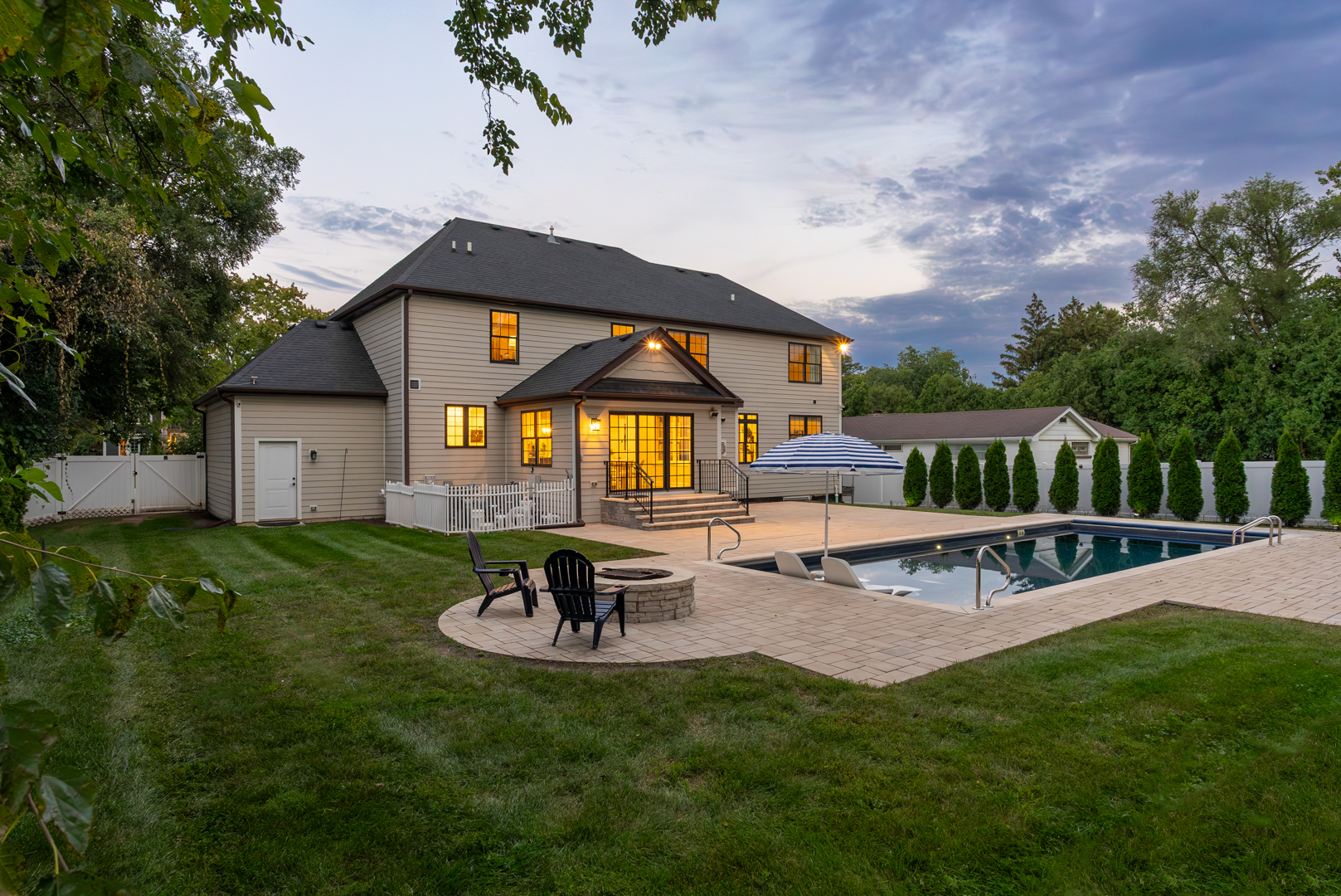 4408 Stonewall Avenue, Downers Grove, IL 60515