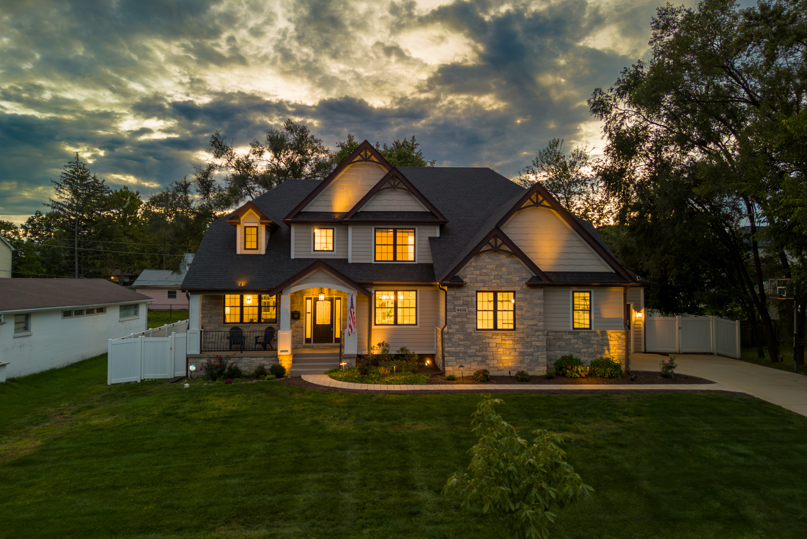 4408 Stonewall Avenue, Downers Grove, IL 60515