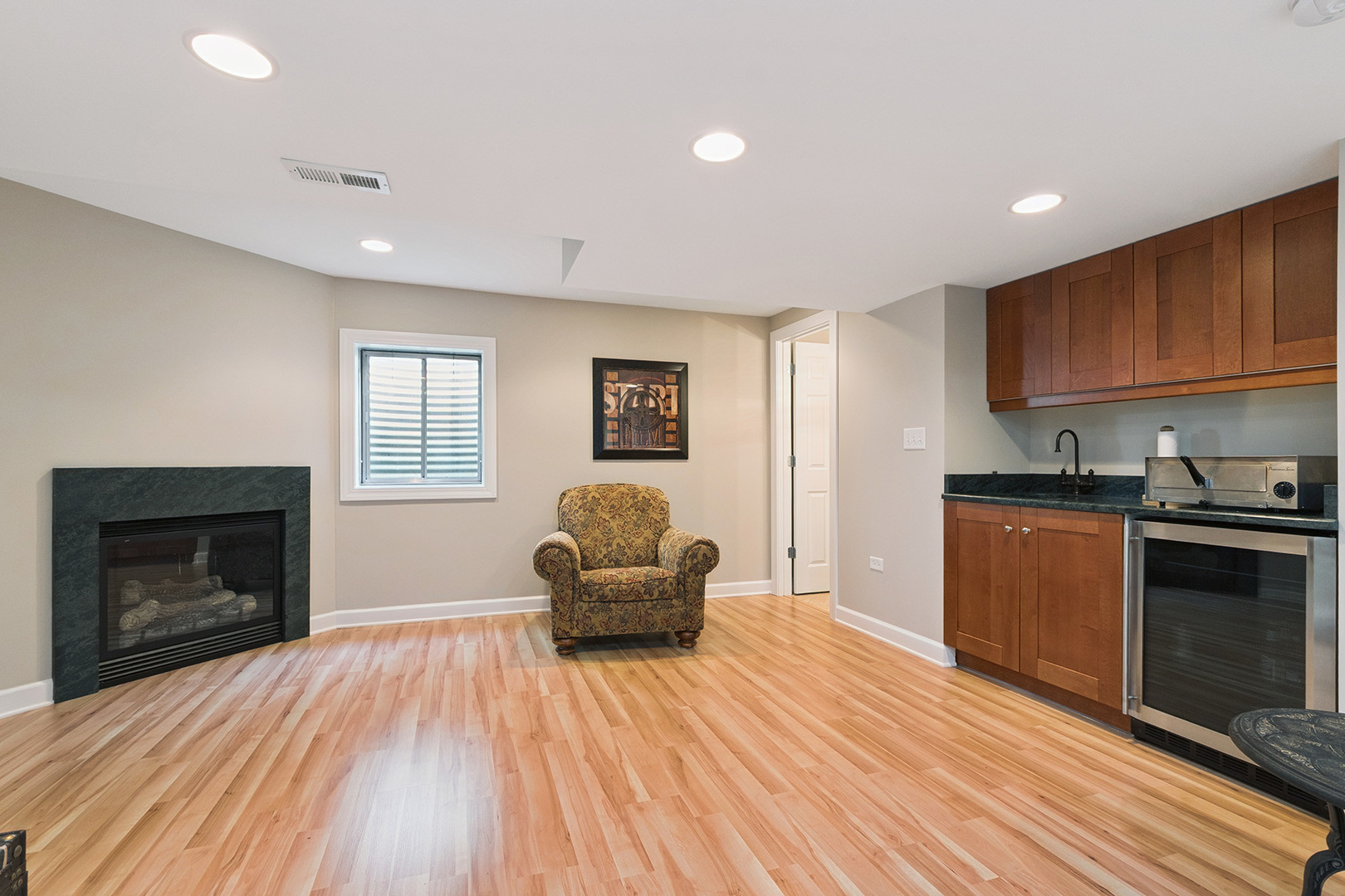 16601 W Springview Drive, Lockport, IL 60441