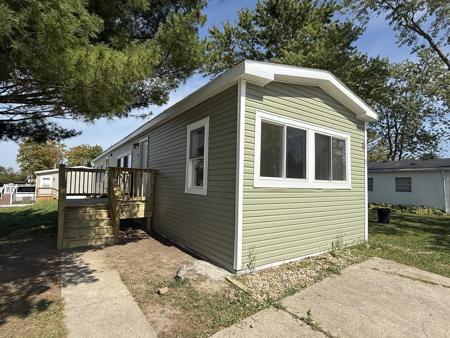 62 Brushwood Drive, Matteson, IL 60443