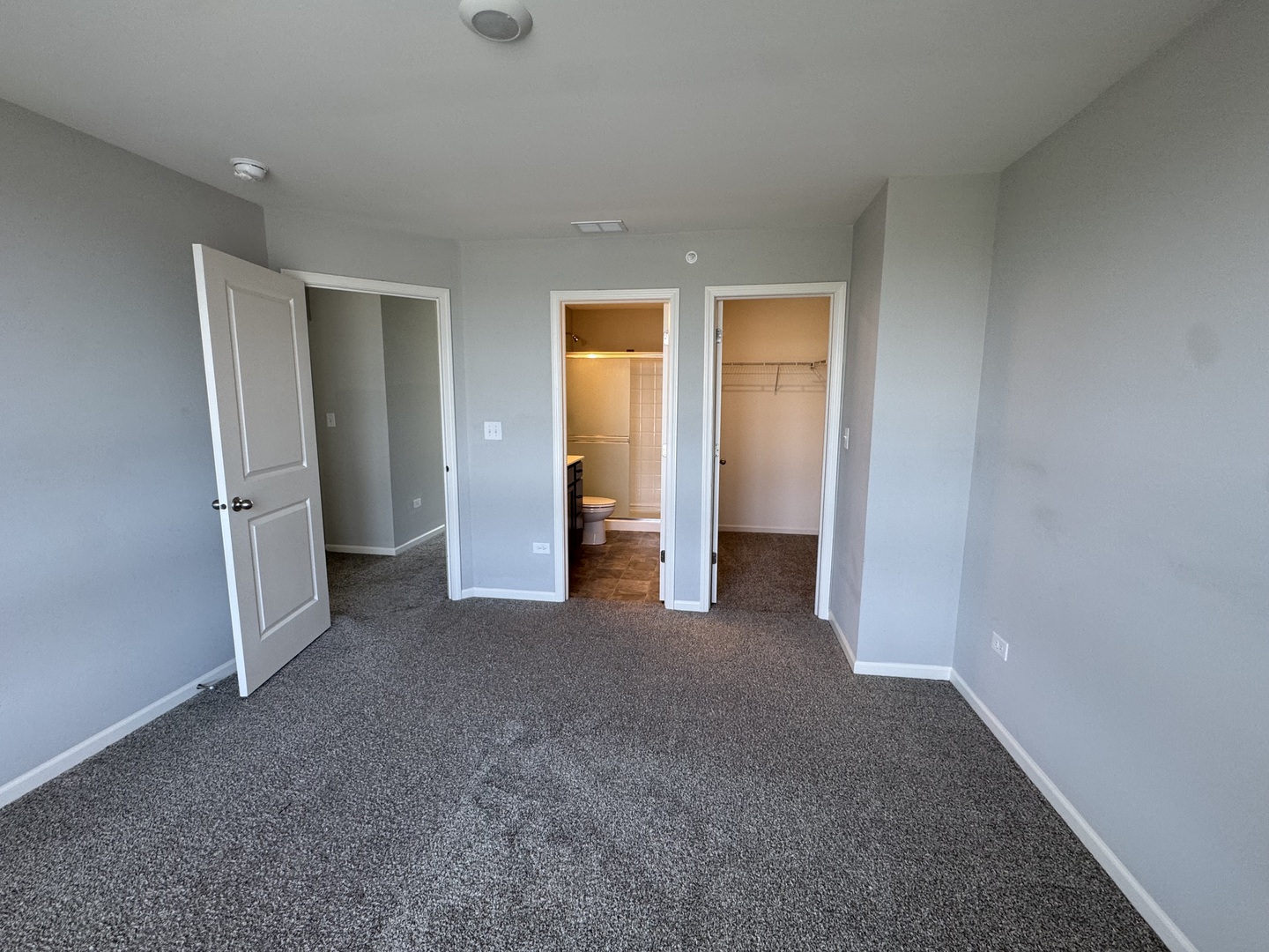 2349 Parkside Drive, Schaumburg, IL 60173