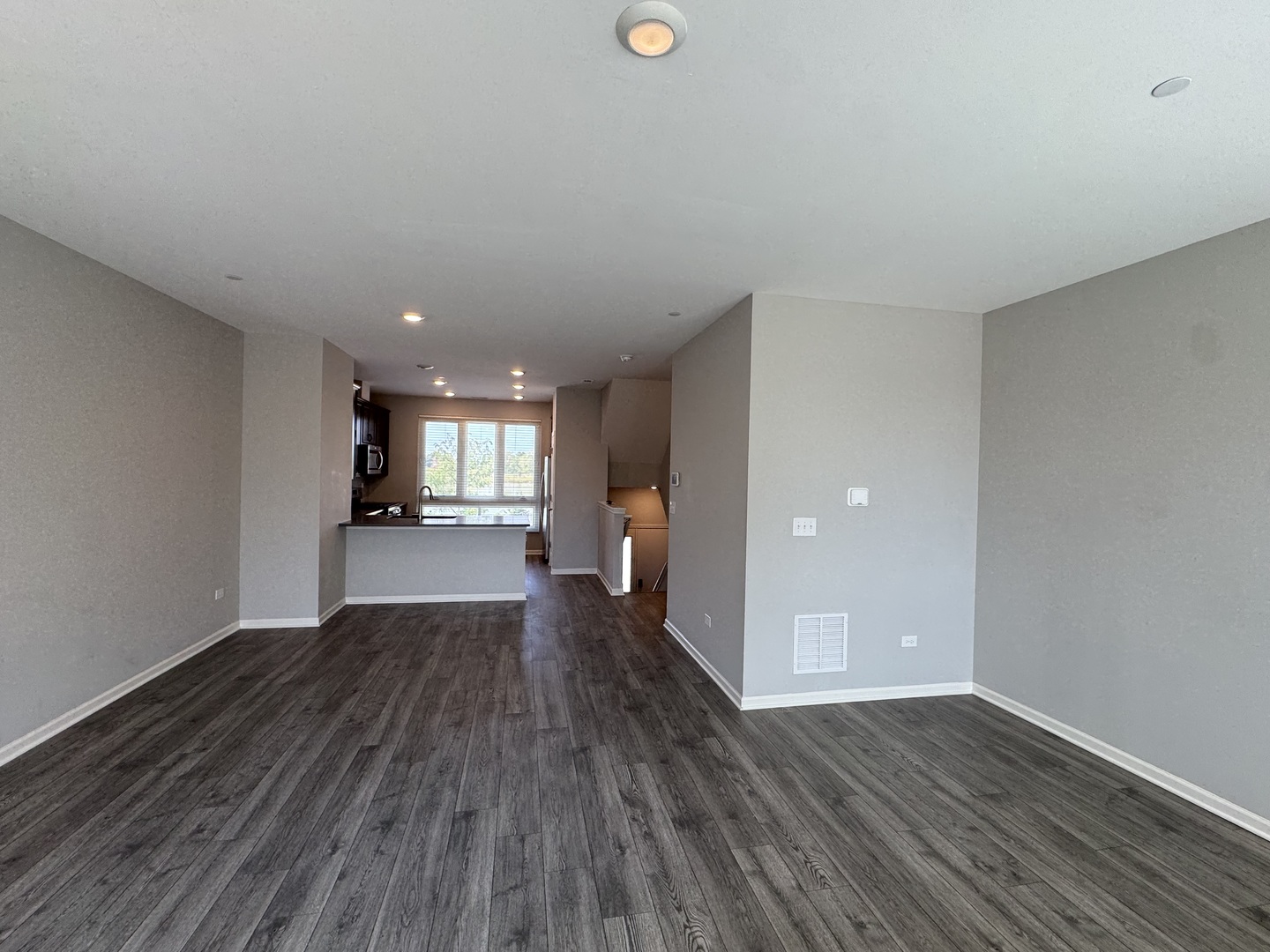 2349 Parkside Drive, Schaumburg, IL 60173