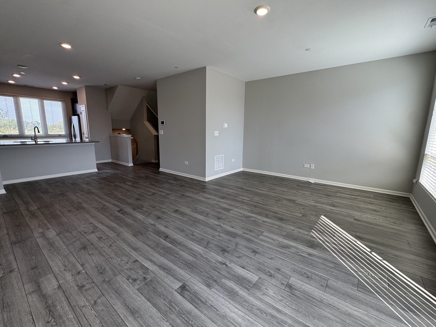 2349 Parkside Drive, Schaumburg, IL 60173