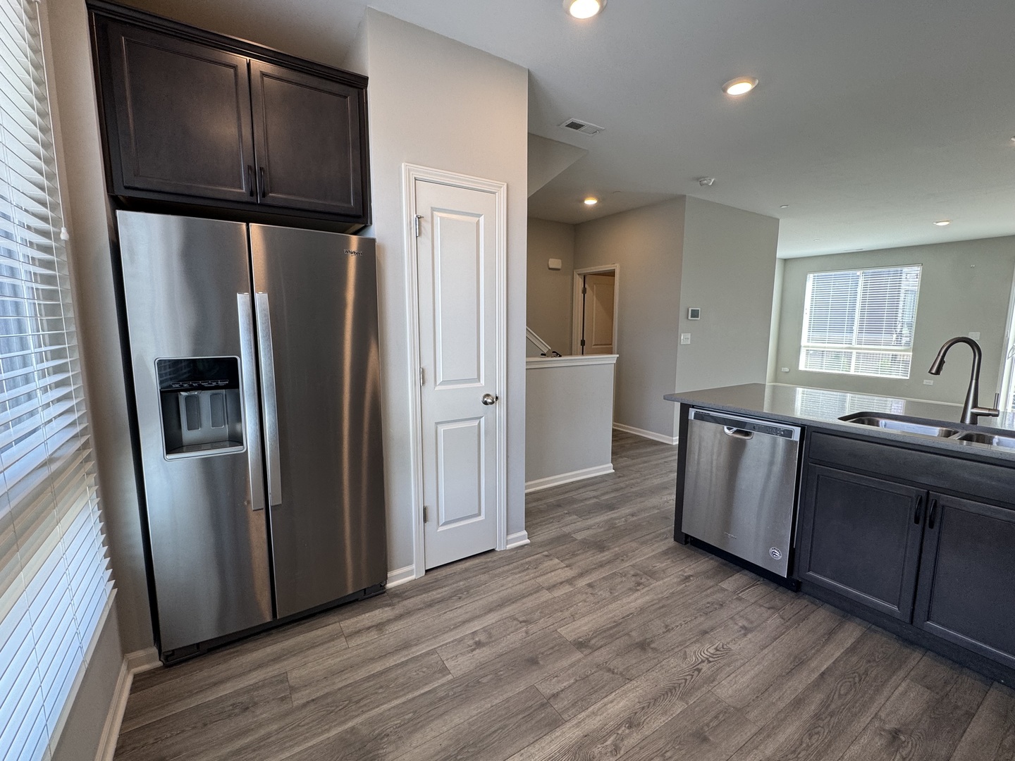 2349 Parkside Drive, Schaumburg, IL 60173