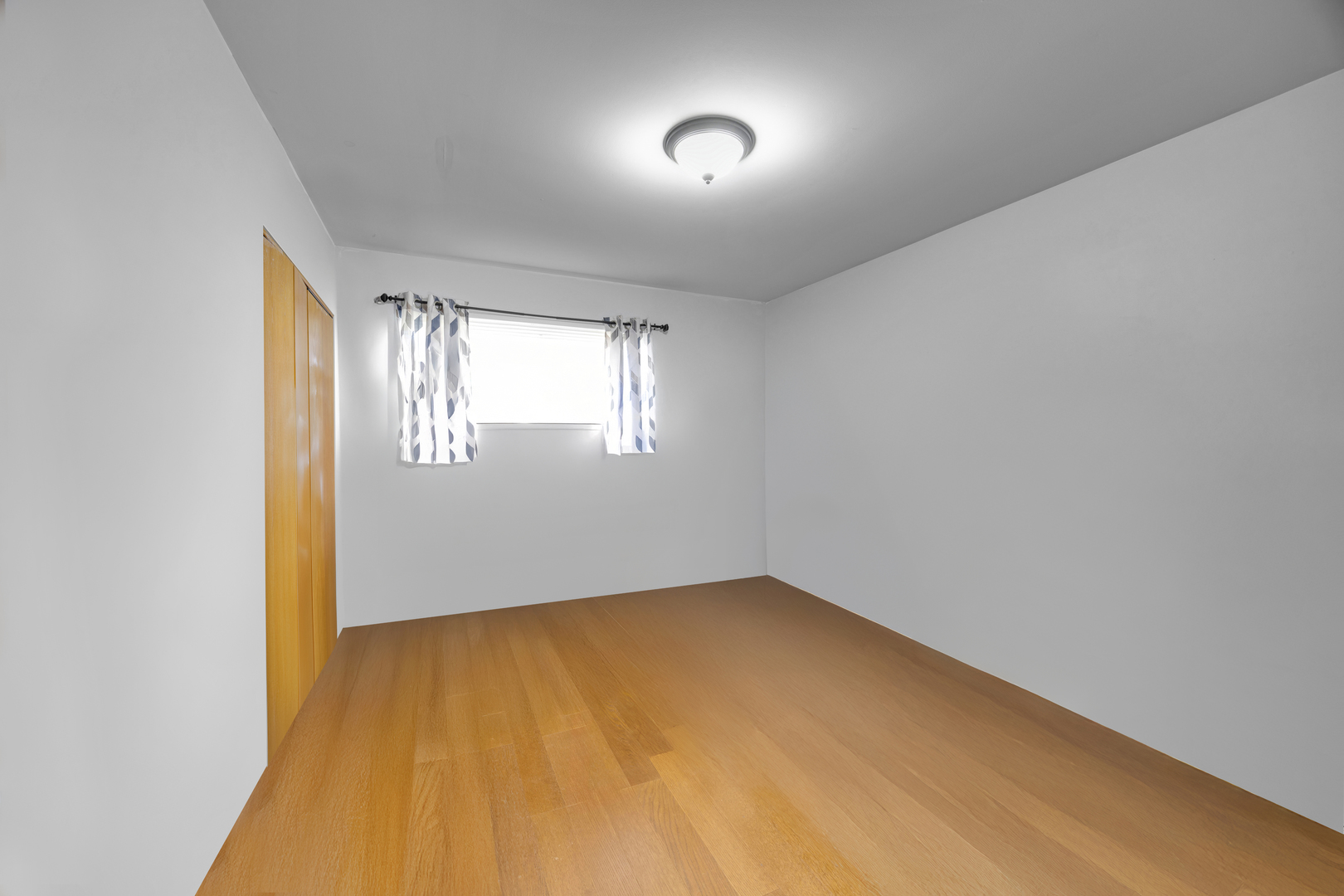 18601 Walnut Avenue, Country Club Hills, IL 60478