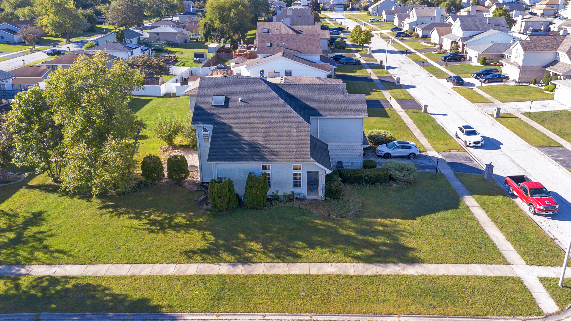 18601 Walnut Avenue, Country Club Hills, IL 60478