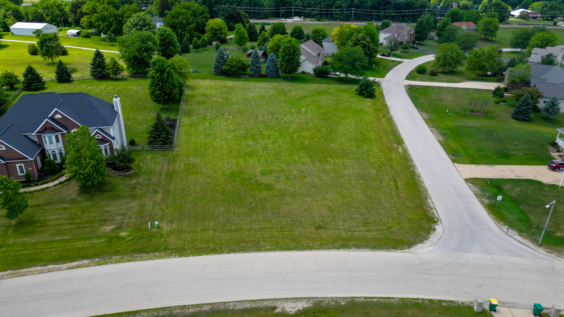 7752 Madeline Drive, Yorkville, IL 60560
