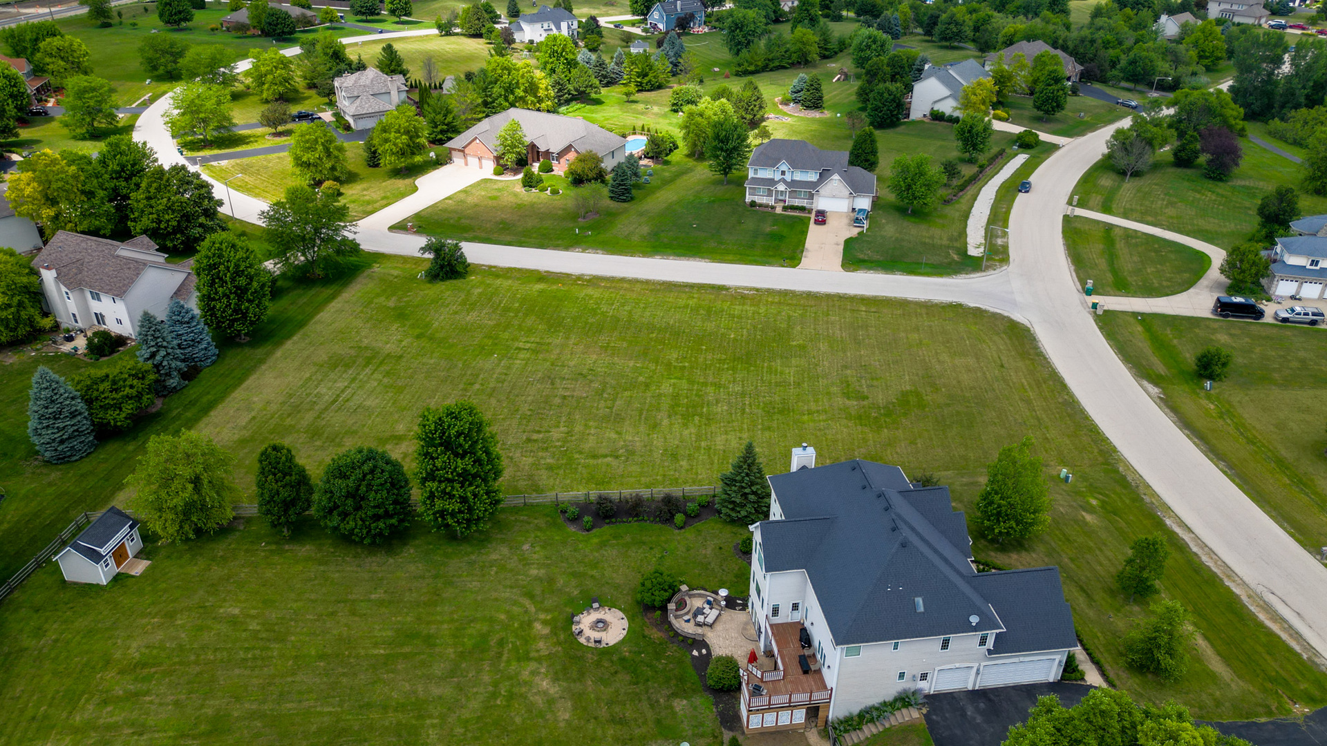 7752 Madeline Drive, Yorkville, IL 60560