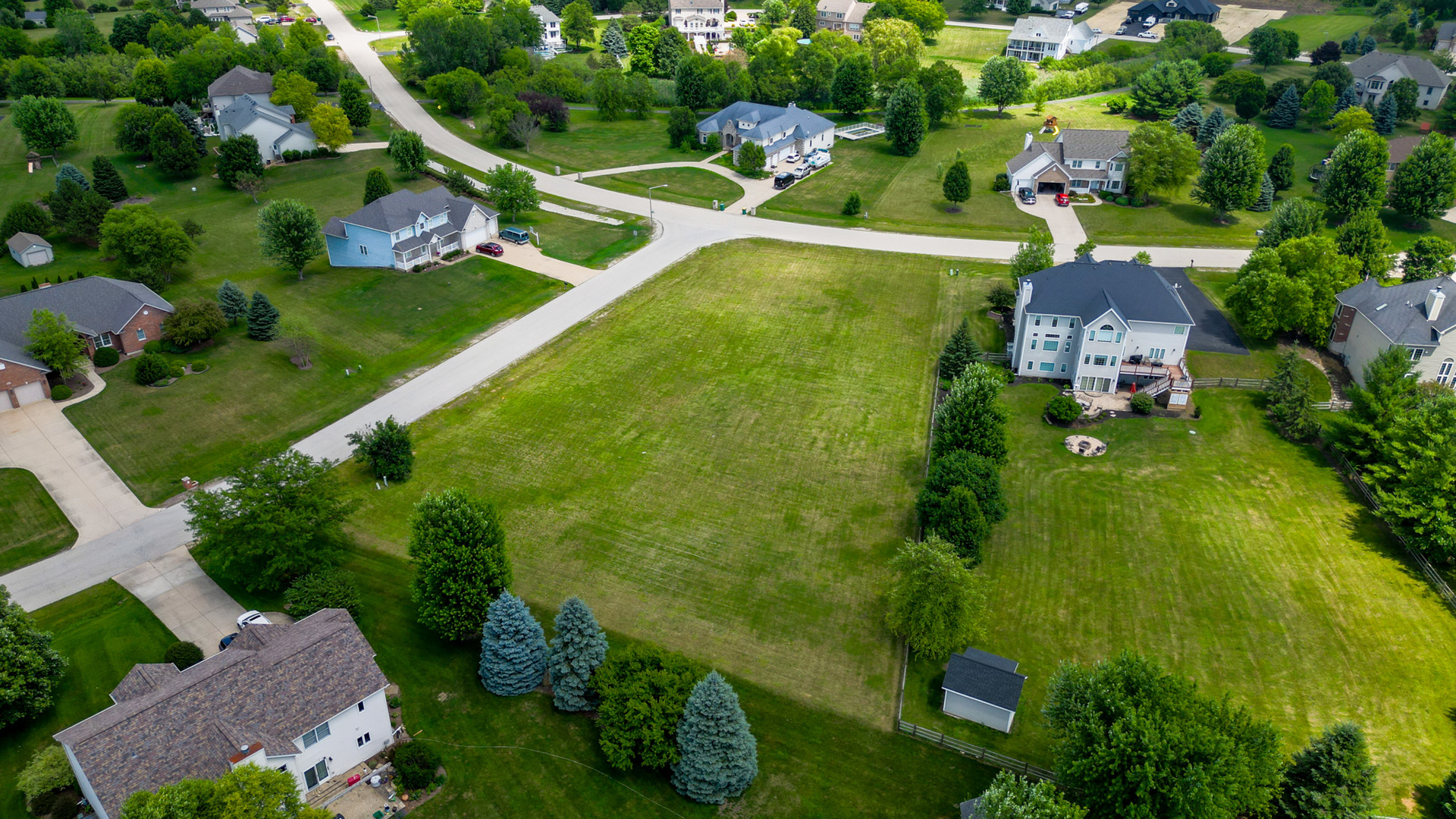 7752 Madeline Drive, Yorkville, IL 60560