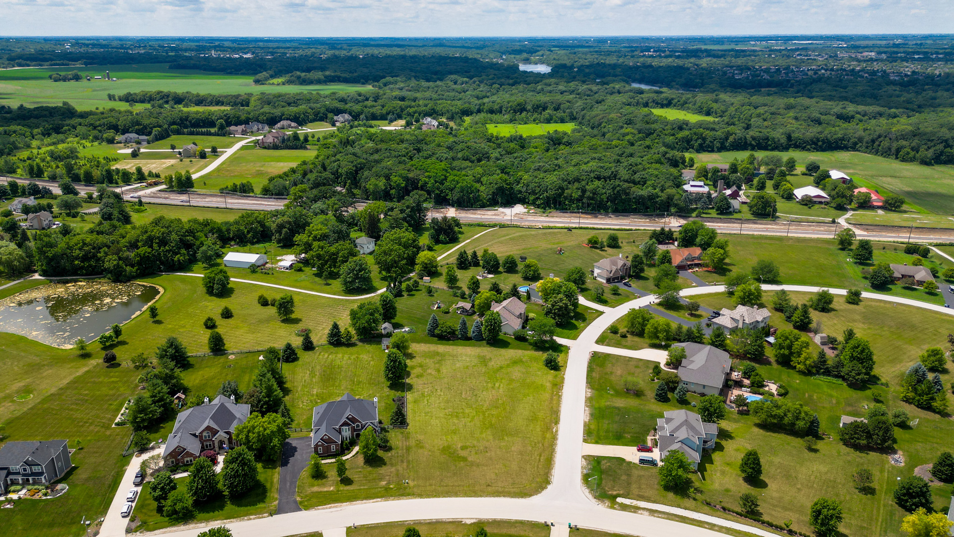 7752 Madeline Drive, Yorkville, IL 60560