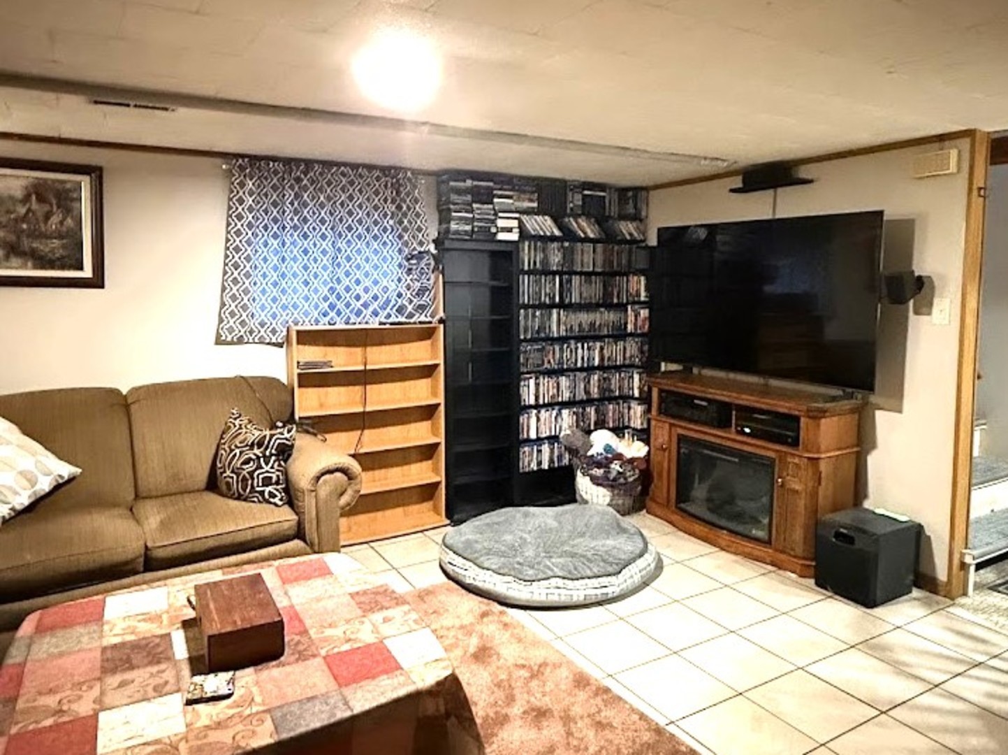 5250 S Nagle Avenue, Chicago, IL 60638