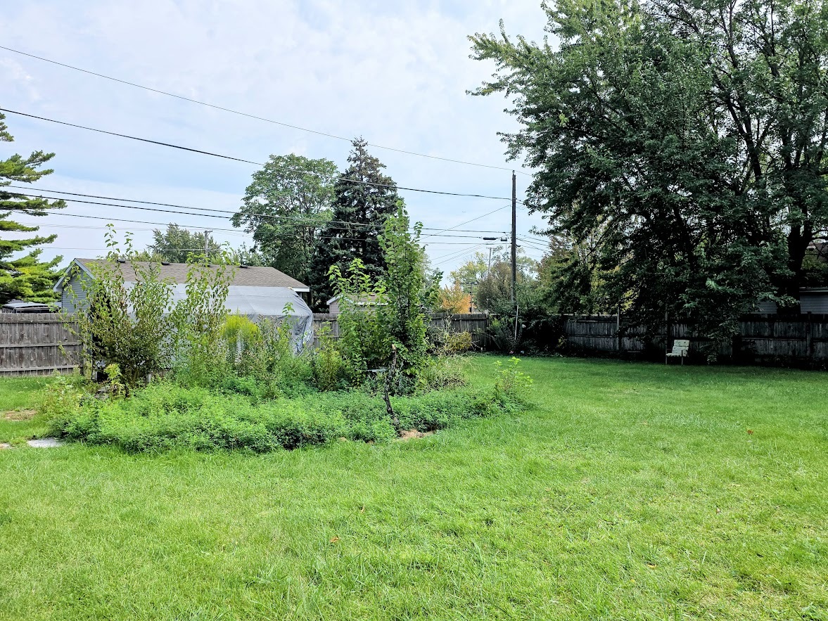 423 S Center Street, Bensenville, IL 60106
