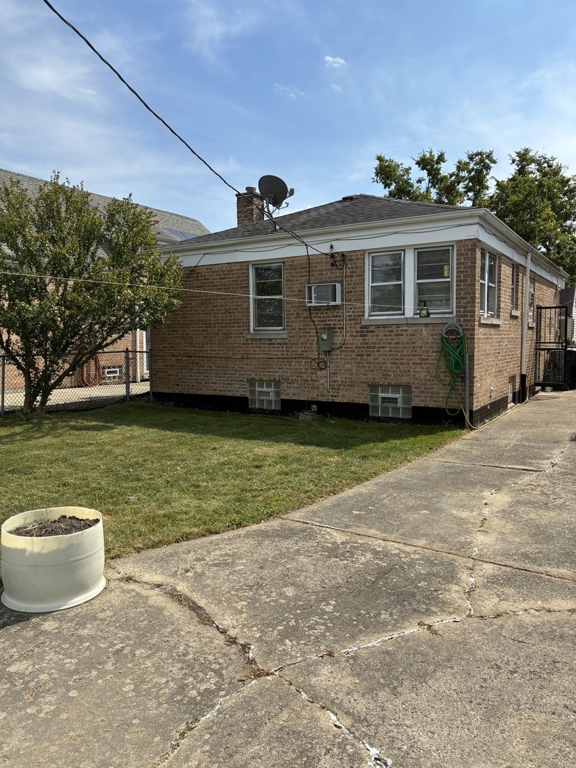 3350 W 114th Street, Chicago, IL 60655