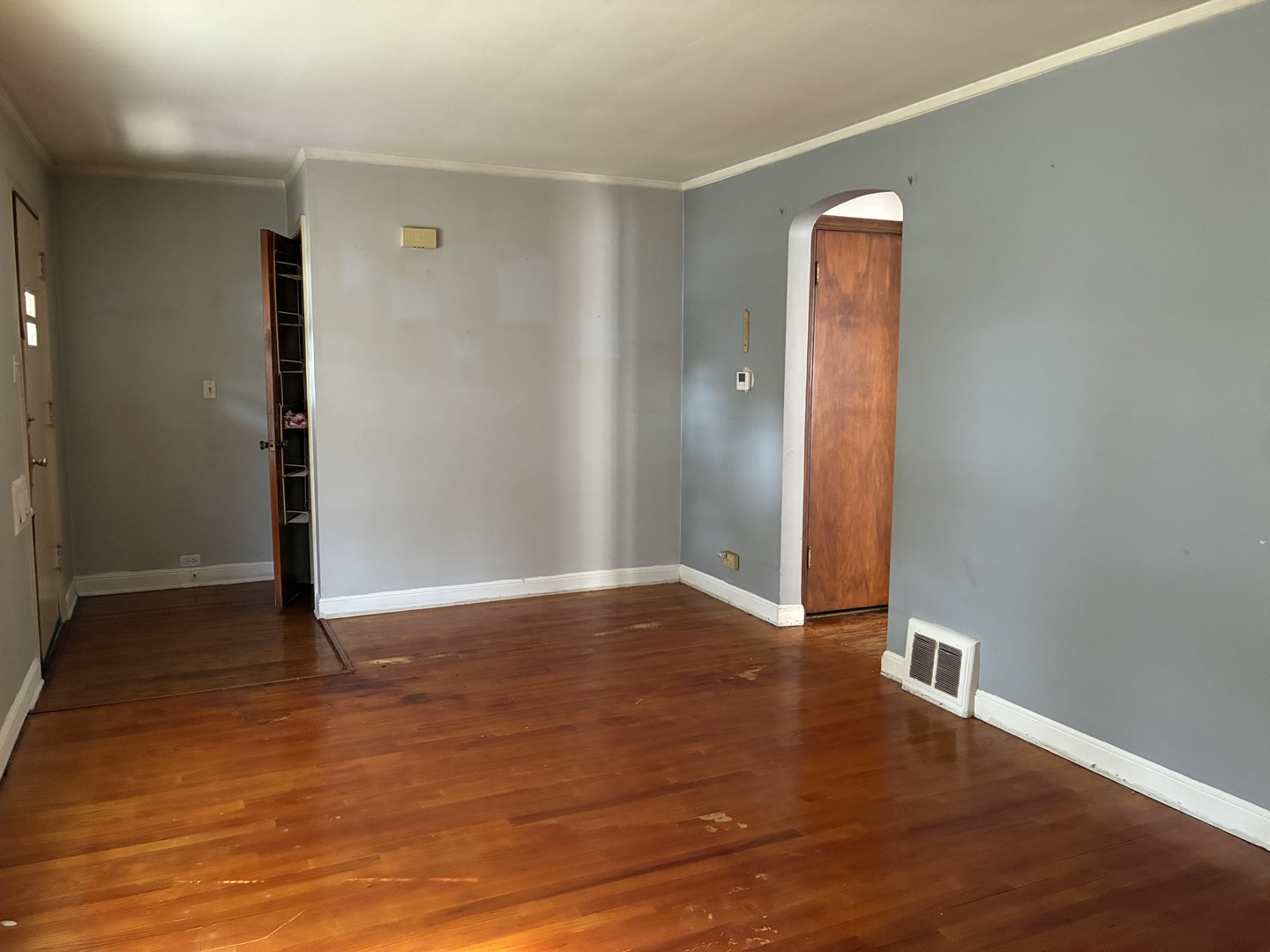 3350 W 114th Street, Chicago, IL 60655