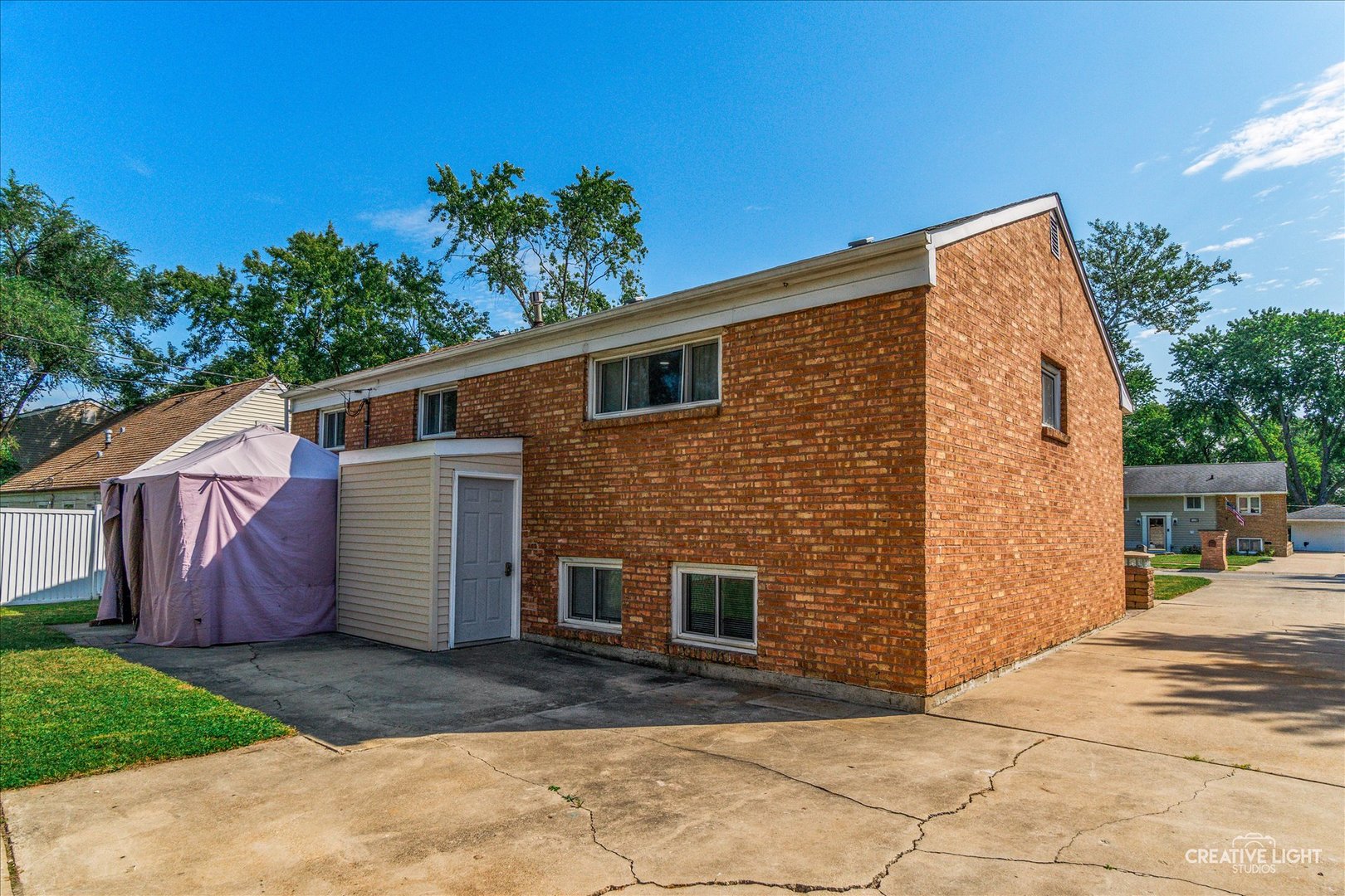 129 Oxford Road, Bolingbrook, IL 60440