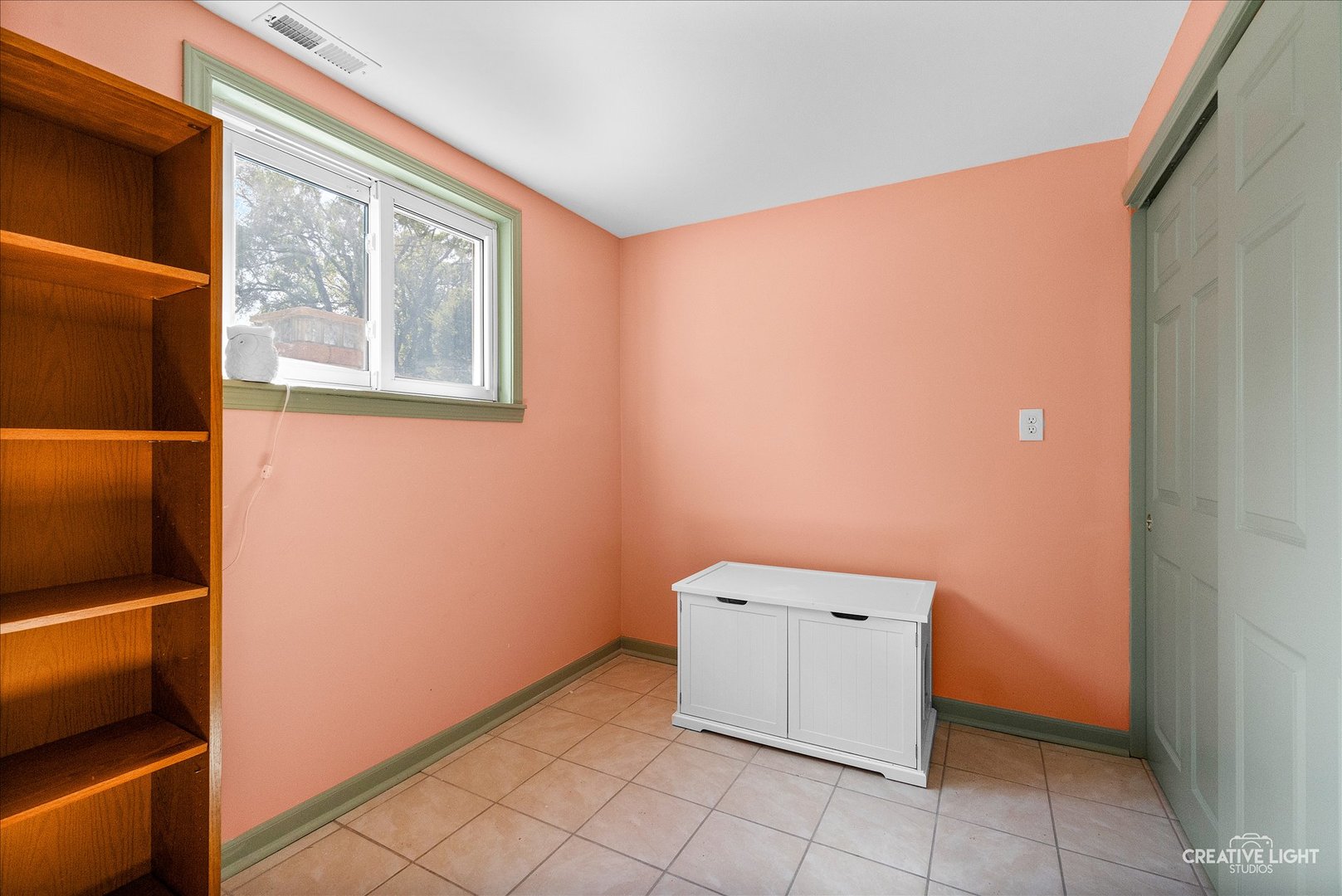 129 Oxford Road, Bolingbrook, IL 60440