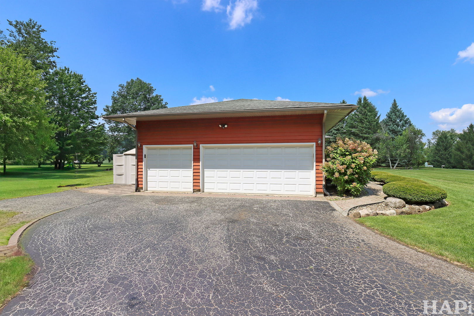 10113 Saddlebred Trail, Woodstock, IL 60098