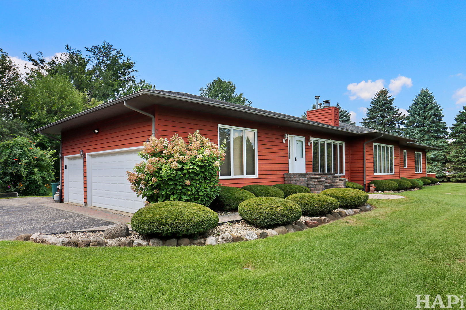 10113 Saddlebred Trail, Woodstock, IL 60098