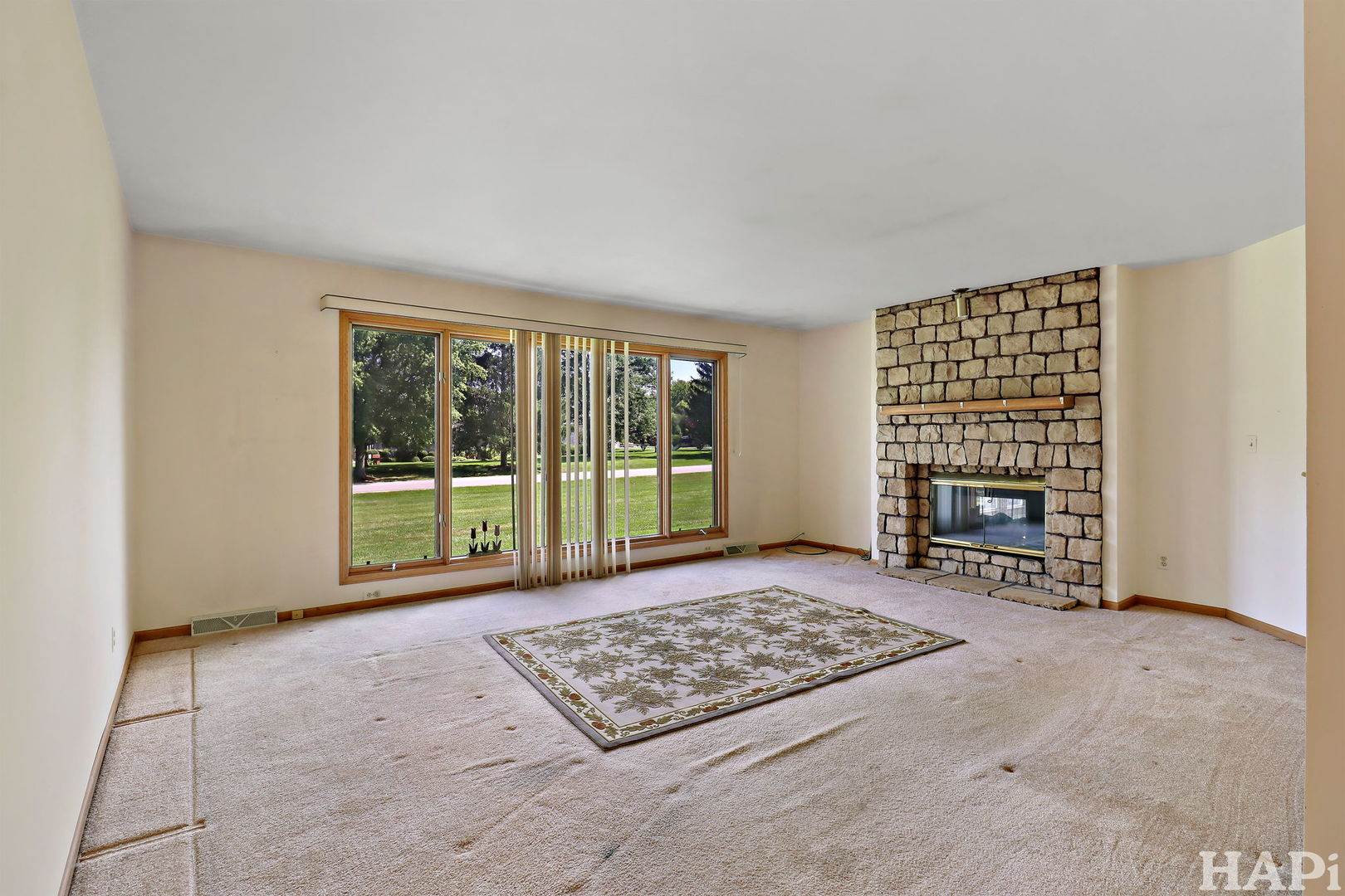 10113 Saddlebred Trail, Woodstock, IL 60098