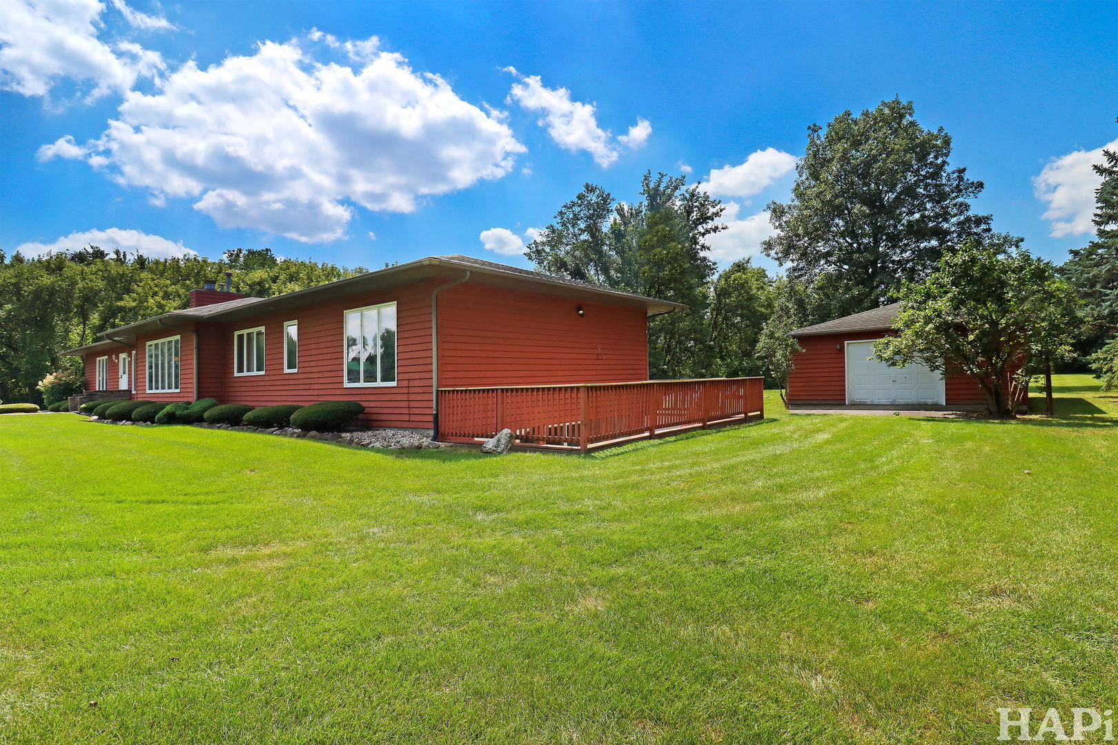 10113 Saddlebred Trail, Woodstock, IL 60098